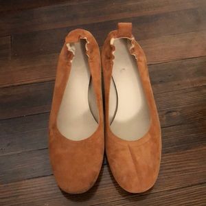 Everlane Day Heel in cognac suede